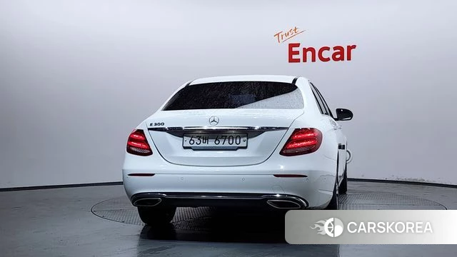 Mercedes-Benz E-Class W213 id 4615282 из Кореи 14