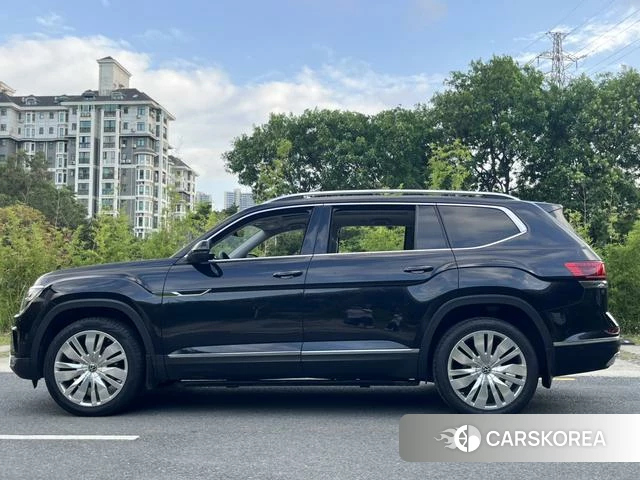 Volkswagen Tourang id 4341802 из Китая 12