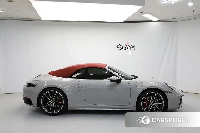 Porsche 911(992) id 3402172 из Кореи 14