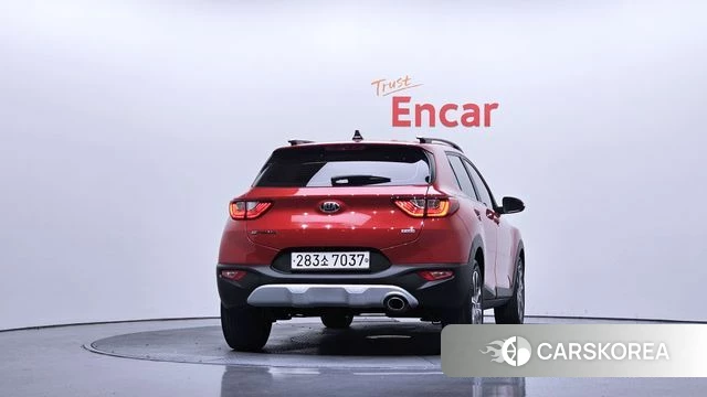 Kia Stonic id 3942443 из Кореи 14