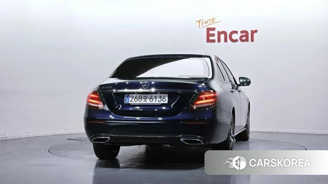Mercedes-Benz E-Class W213 id 4562534 из Кореи 14
