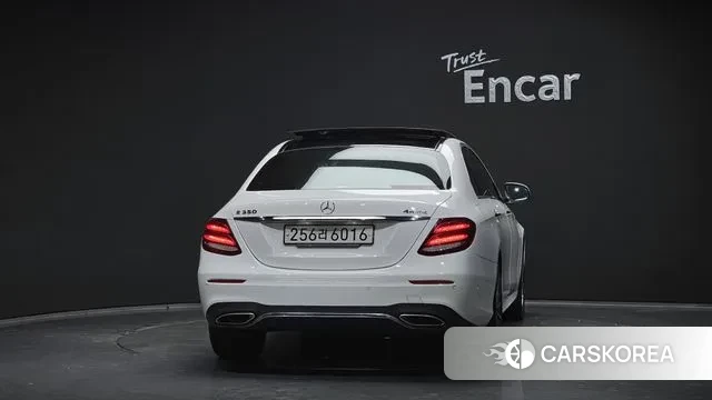 Mercedes-Benz E-Class W213 id 3588083 из Кореи 14