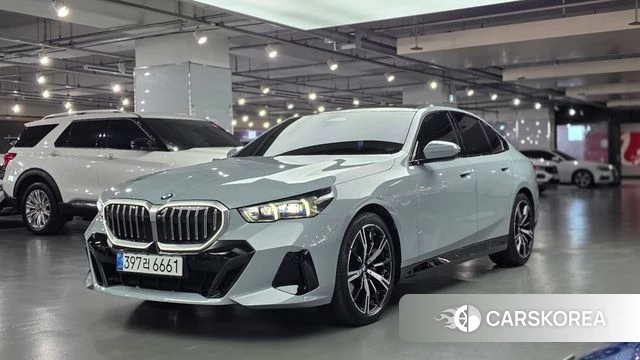 BMW 5 Series (G60) 2025 Серый из Кореи, фото 6
