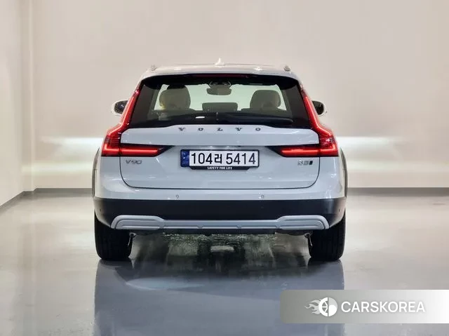 Volvo V90 Cross-Country id 3711175 из Кореи 14