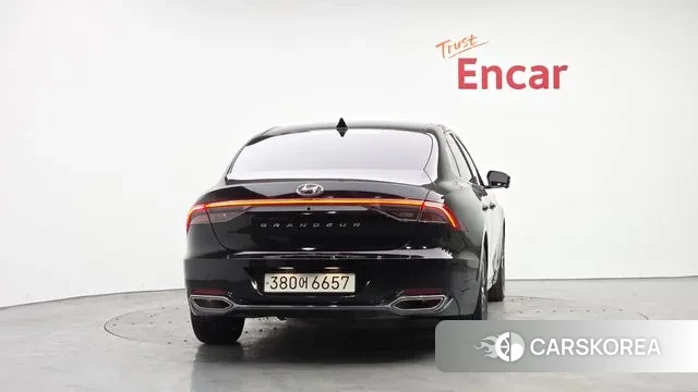 Hyundai The New Grandeur IG id 3566412 из Кореи 14