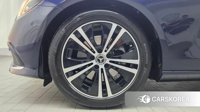 Mercedes-Benz E-Class W213 id 4541677 из Кореи 26