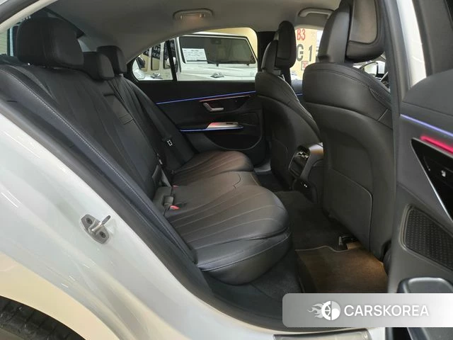 Mercedes-Benz E-Class W214 id 4016964 из Кореи 14