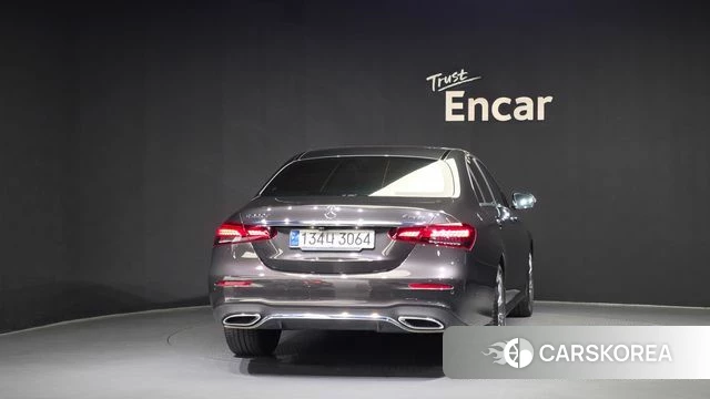 Mercedes-Benz E-Class W213 id 4389728 из Кореи 28