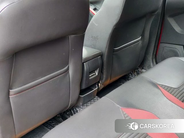 Ford Fox 2021 Красный из Китая, фото 4