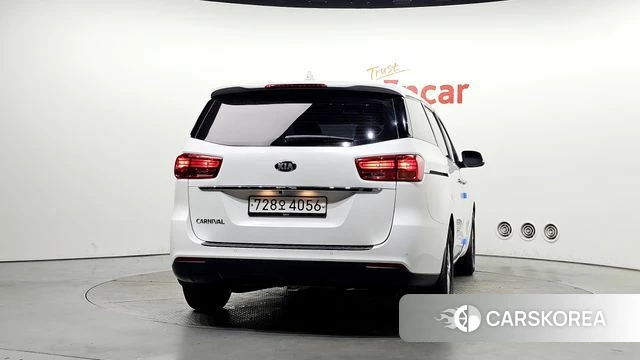 Kia The New Carnival id 4434906 из Кореи 14