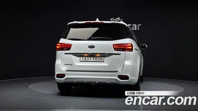 Kia The New Carnival id 2807820 из Кореи 14