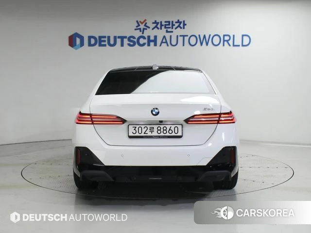 BMW 5 Series (G60) id 4623645 из Кореи 14