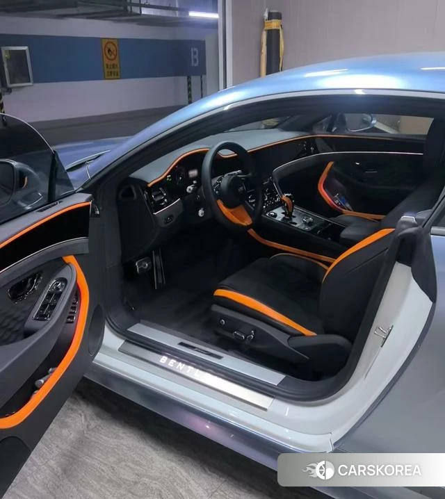 Bentley Continental PHEV 2025 Серебристо-серый из Китая, фото 5