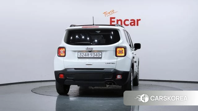 Jeep Renegade id 4250914 из Кореи 31