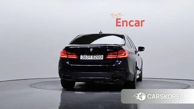 BMW 5 Series (G30) id 3319030 из Кореи 14