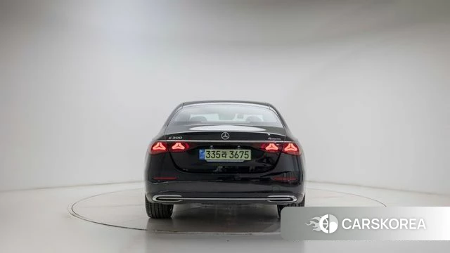 Mercedes-Benz E-Class W214 id 3939857 из Кореи 14