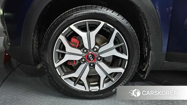 Kia Seltos id 4196755 из Кореи 27