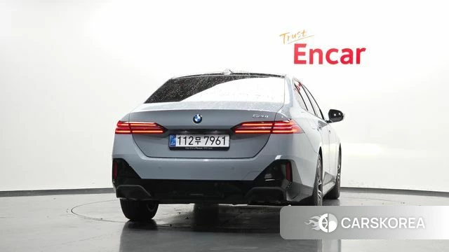 BMW 5 Series (G60) id 4752770 из Кореи 14