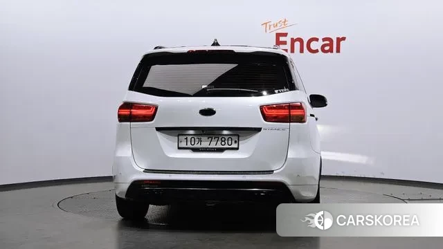 Kia All New Carnival id 3469981 из Кореи 14