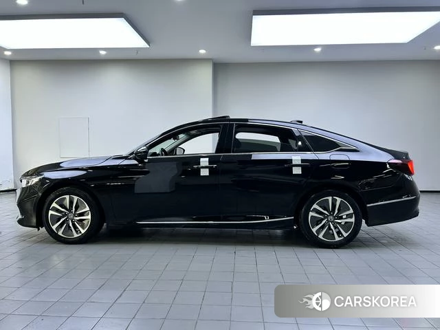 Honda Accord id 4262083 из Китая 7