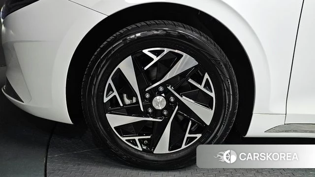 Hyundai The New Grandeur IG Hybrid id 3940983 из Кореи 14