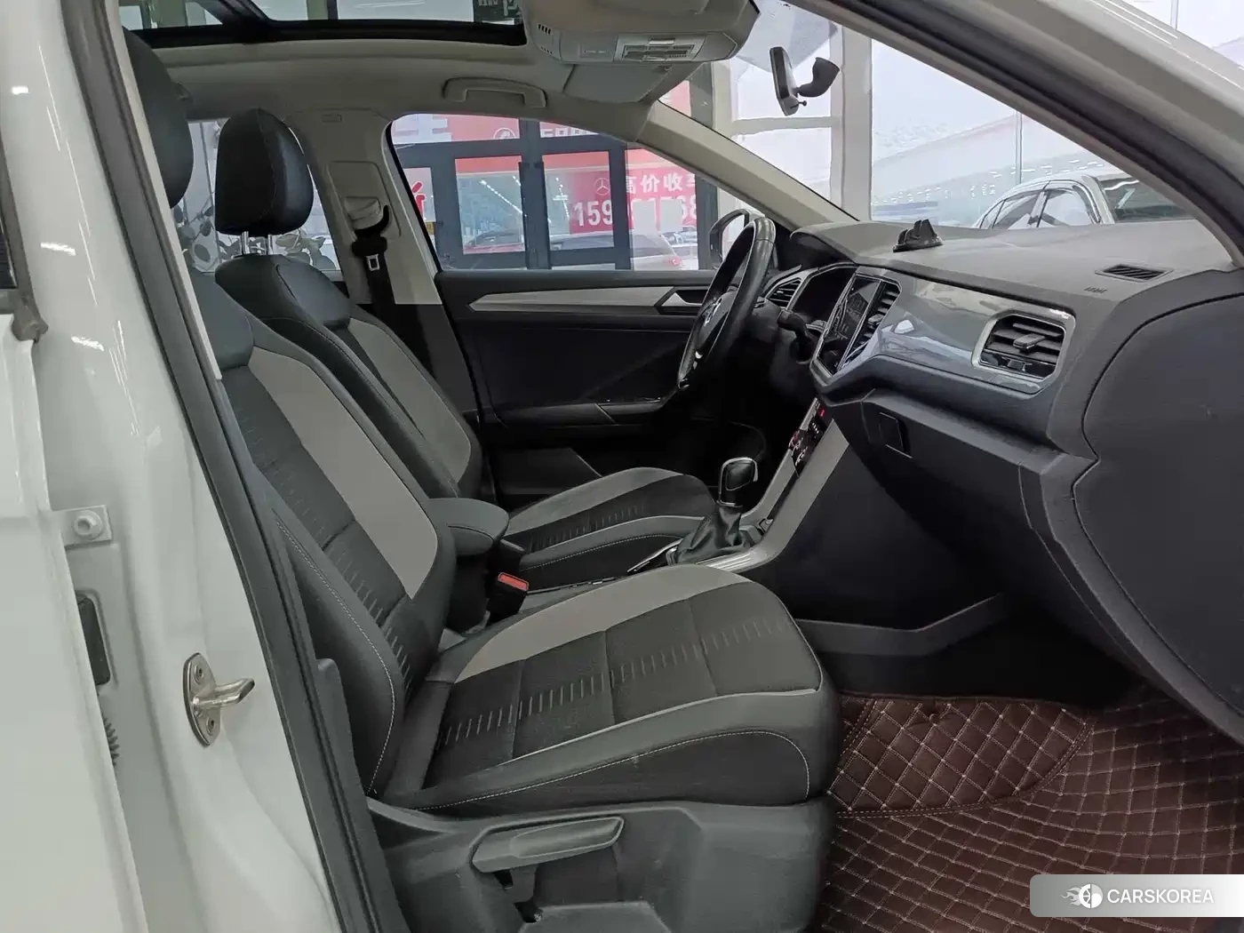 Volkswagen T-ROC exploring Songs id 4546415 из Китая 14