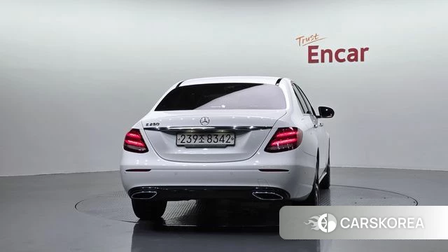 Mercedes-Benz E-Class W213 id 4637551 из Кореи 26