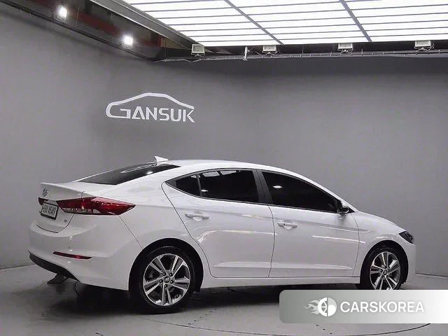 Hyundai Avante AD id 3021090 из Кореи 14