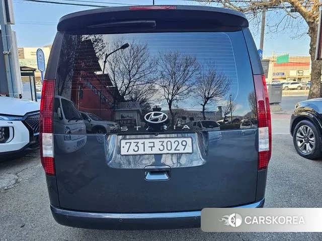 Hyundai Staria id 3675692 из Кореи 14