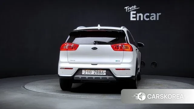 Kia Niro id 3090807 из Кореи 14