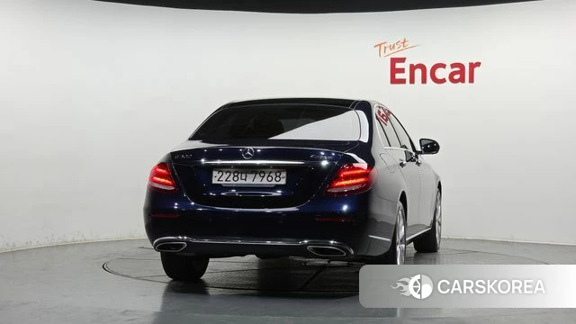 Mercedes-Benz E-Class W213 id 4377866 из Кореи 24