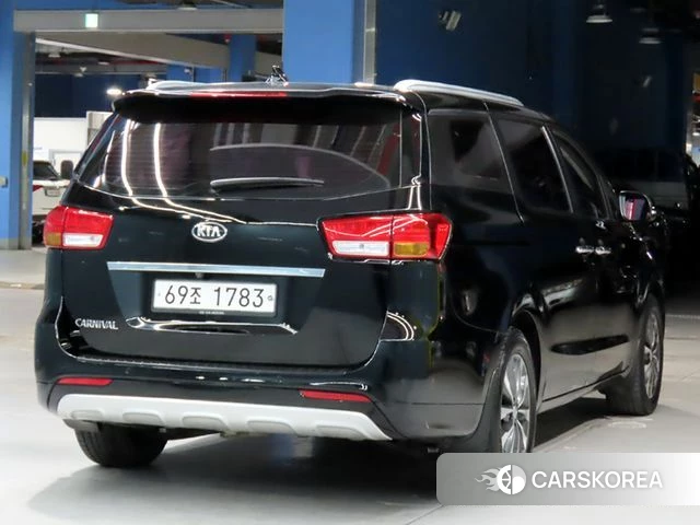 Kia All New Carnival id 3912055 из Кореи 14