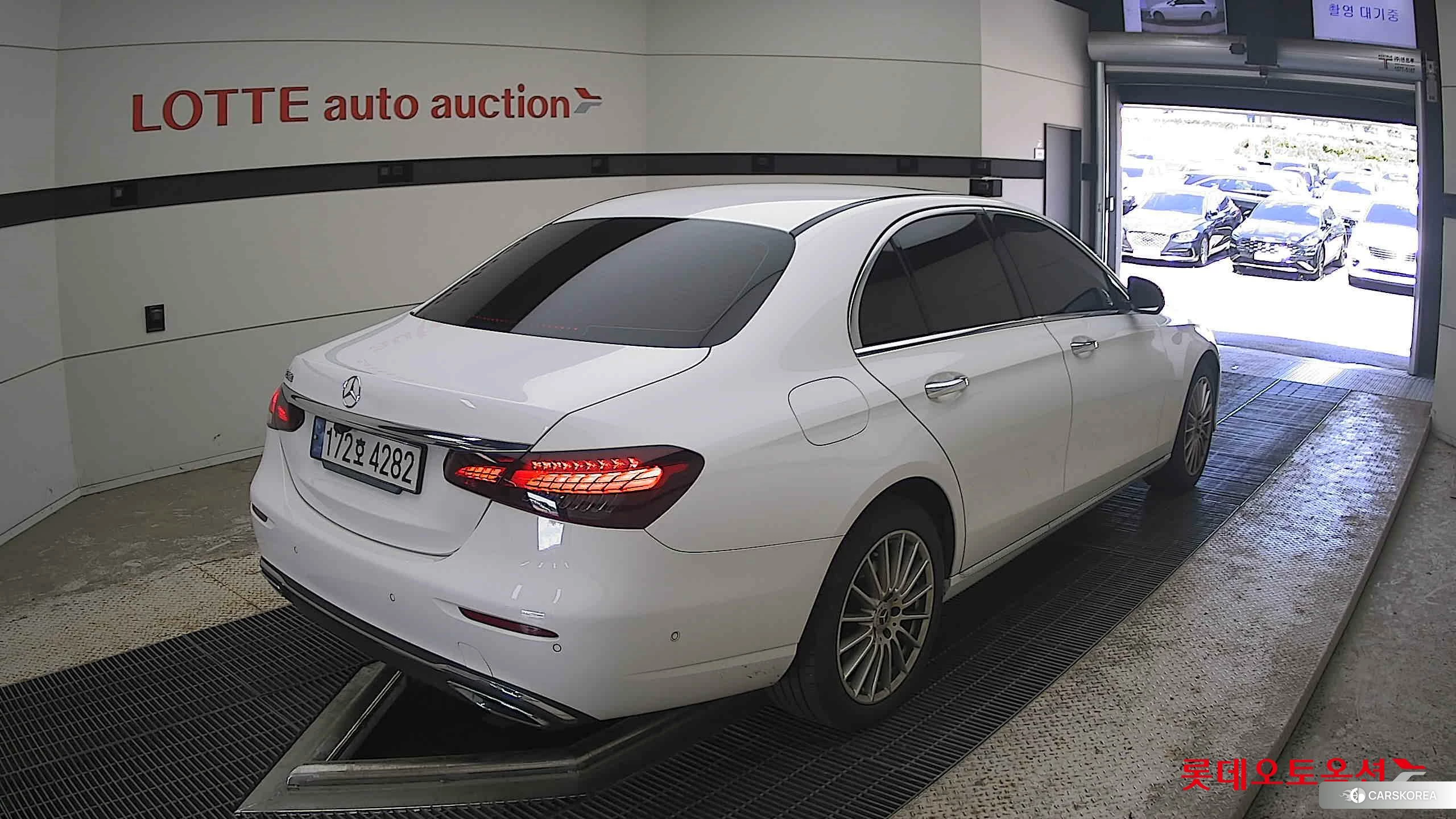Mercedes-Benz Mercedes-Benz E250 id 4419045 из Кореи 30