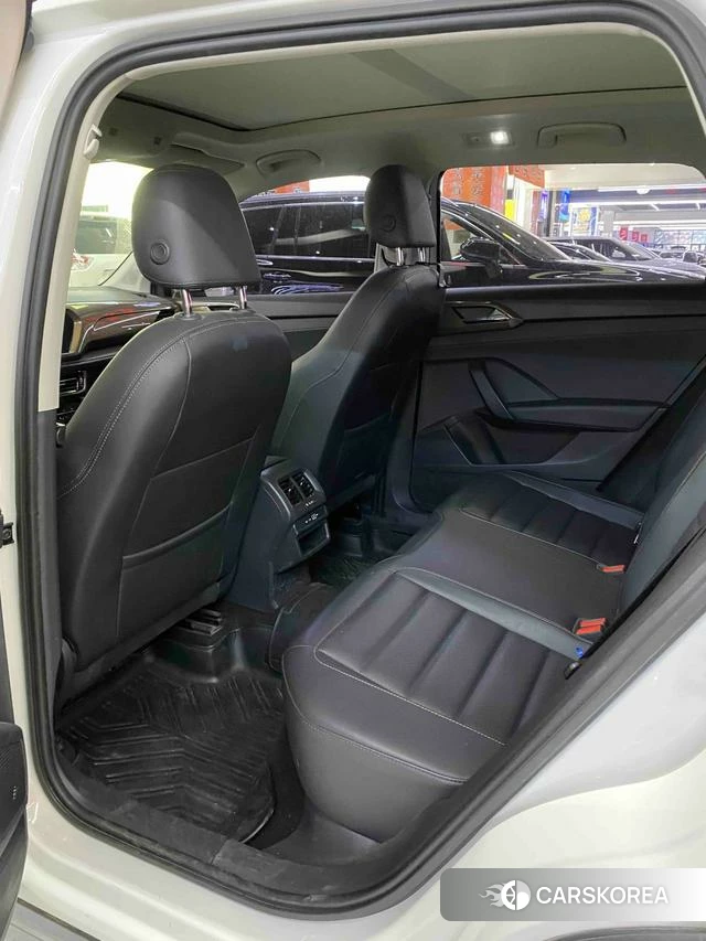 Volkswagen Tuyue 2021 Белый из Китая, фото 4