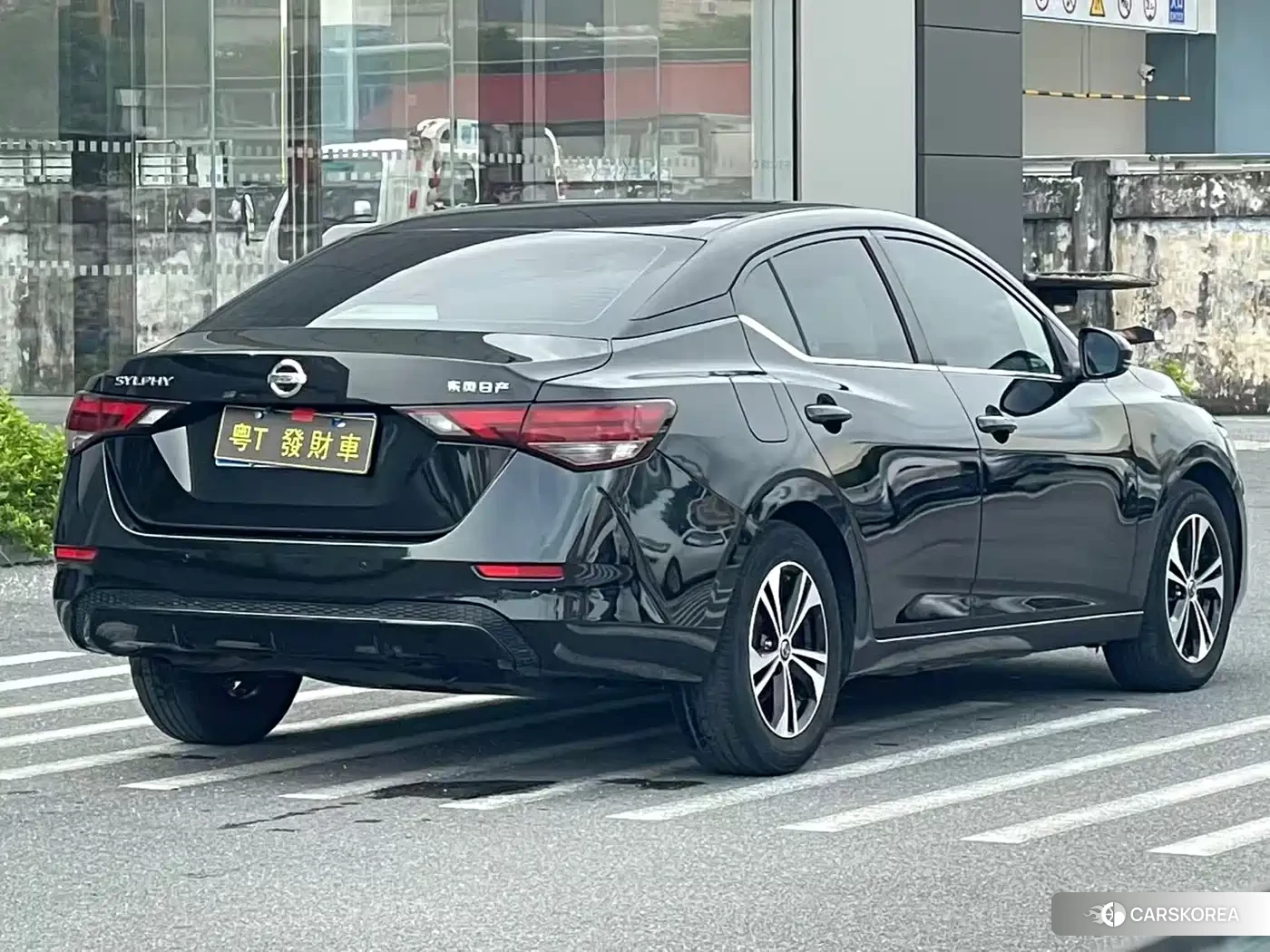 Nissan Sylphy 2022 Черный из Китая, фото 4