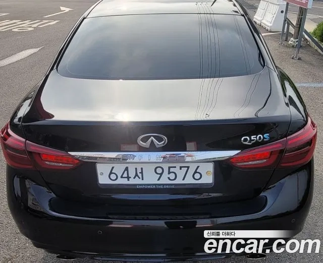 Infiniti Q50 id 2887173 из Кореи 14