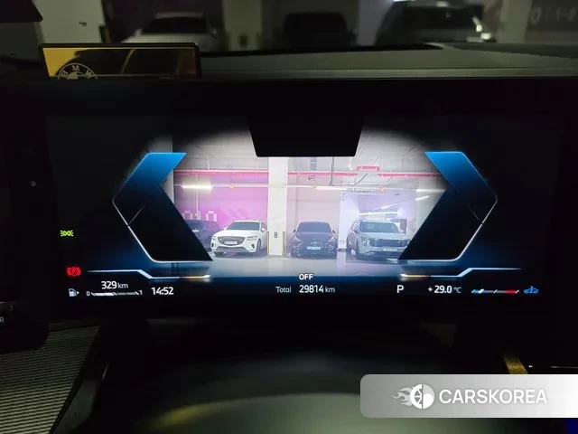 BMW 5 Series (G60) 2024 Черный из Кореи, фото 4