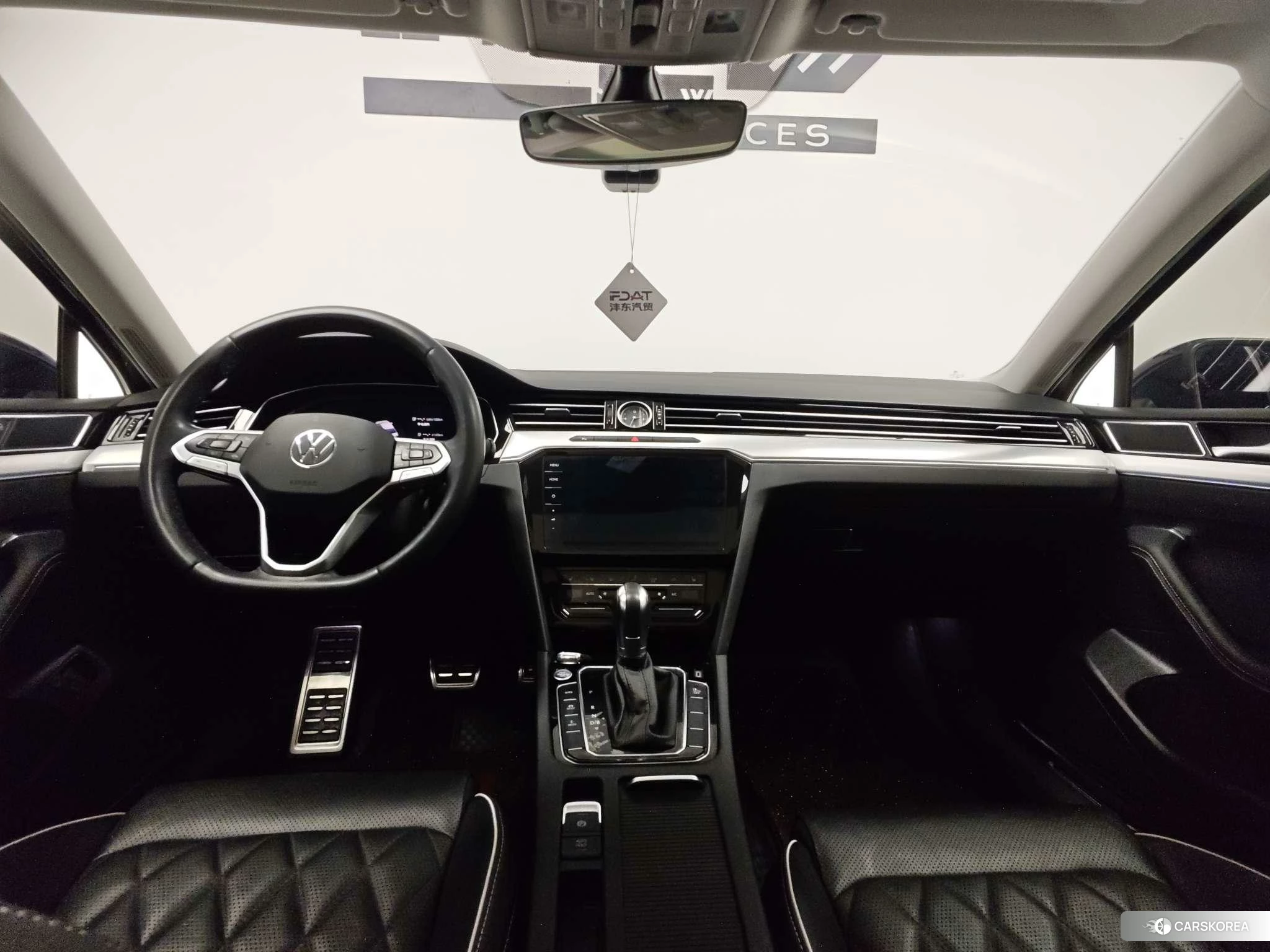 Volkswagen Magotan PHEV id 4515154 из Китая 12