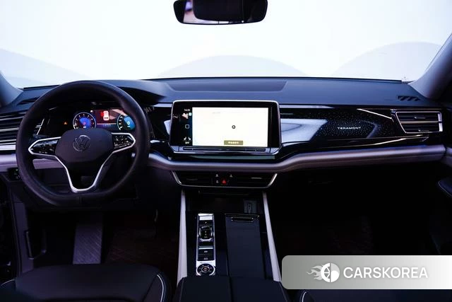 Volkswagen Tourang 2023 Черный из Китая, фото 4