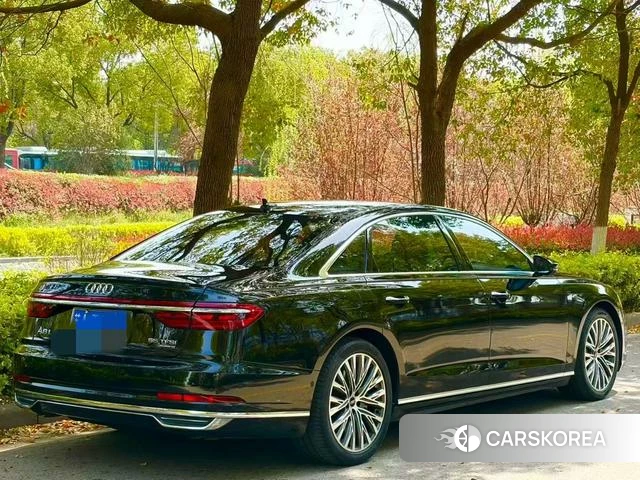 Audi A8 id 4271891 из Китая 12