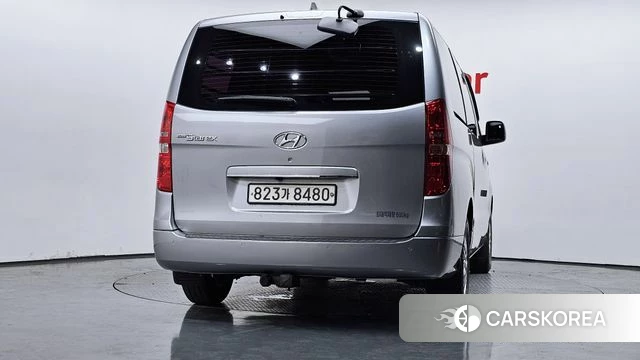 Hyundai The New Grand Starex id 4557769 из Кореи 25