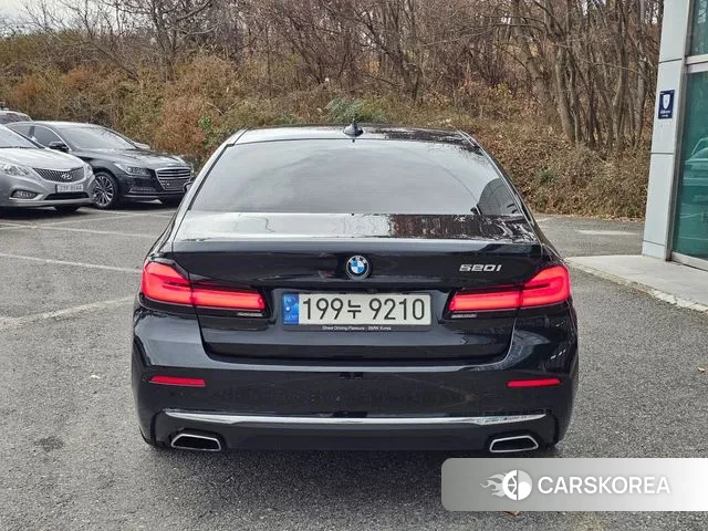 BMW 5 Series (G30) id 3508948 из Кореи 14