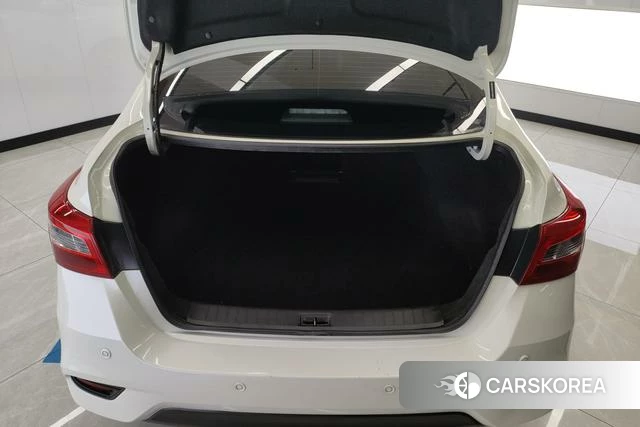 Nissan Xuan Yi id 4219264 из Китая 11