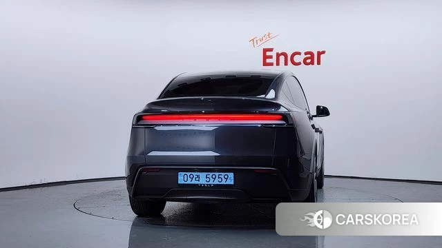 Tesla Model Y id 4302051 из Кореи 33
