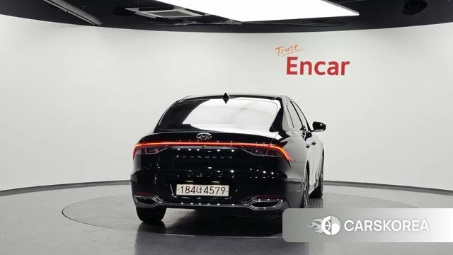 Hyundai The New Grandeur IG Hybrid id 4604019 из Кореи 29