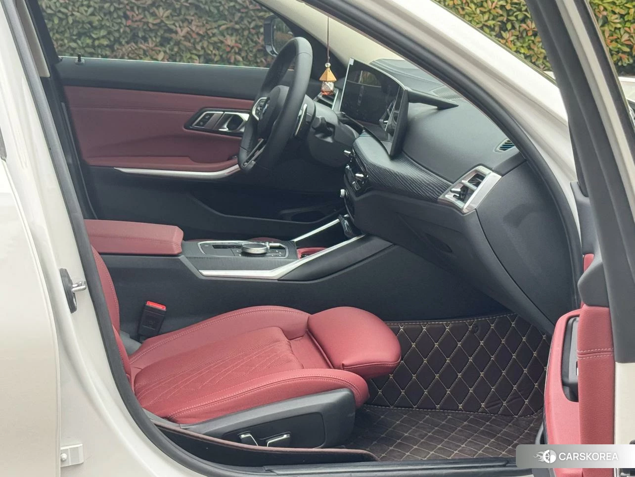 BMW 3 series id 4486422 из Китая 18