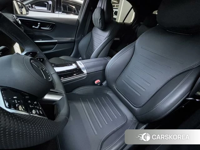 Mercedes-Benz Class C 2025 Белый из Китая, фото 4