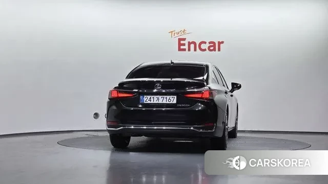 Lexus ES300h 7th generation id 3700816 из Кореи 14