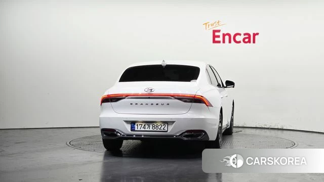 Hyundai The New Grandeur IG Hybrid id 4293236 из Кореи 28