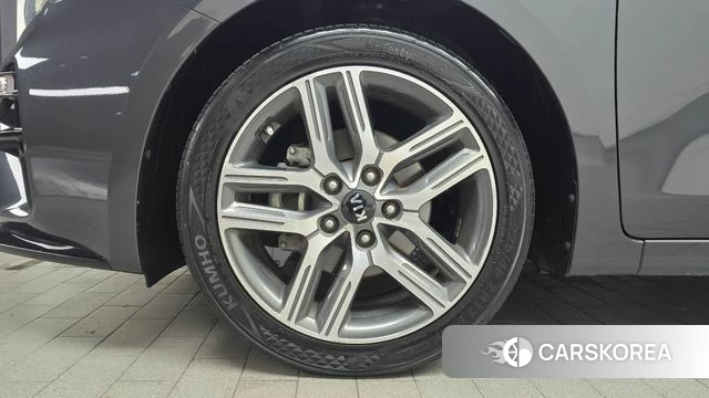 Kia Come New K3 id 4567951 из Кореи 25